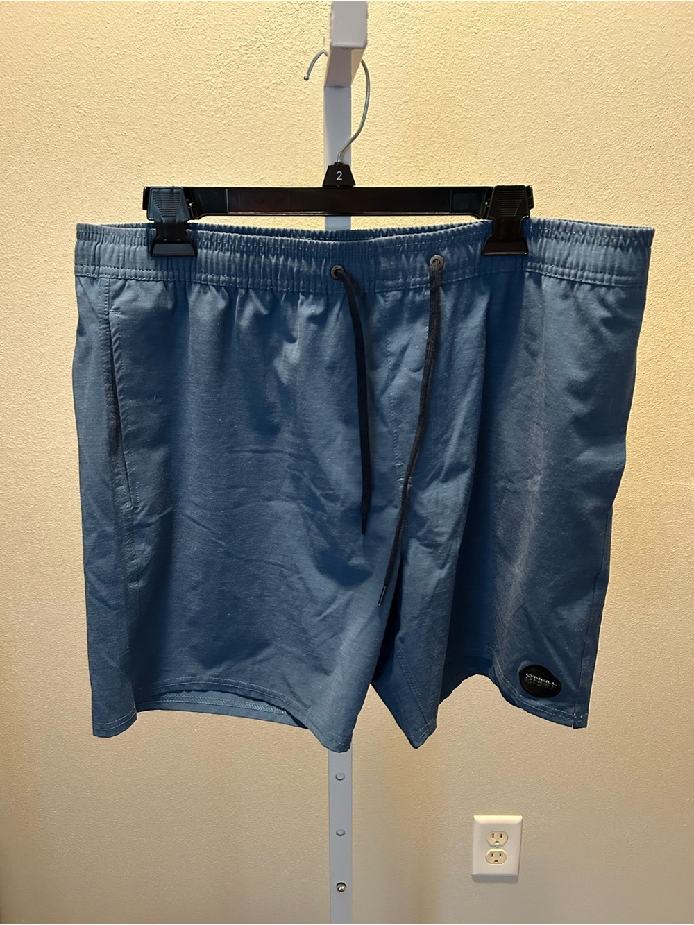 Men’s xl O’Neill blue shorts excellent condition